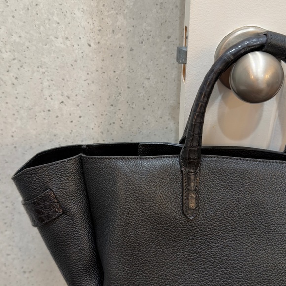 Nancy Gonzalez Black Pebbled Leather Tote Crocodile Trim Top Handle Bag - Picture 9 of 10